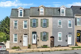 208 S 6th St, Columbia, PA 17512 - Photo 1