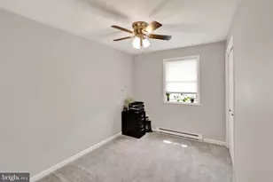 220 Pleasant Valley Rd, East Earl, PA 17519 - Photo 17