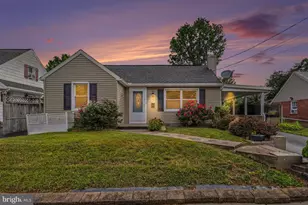 237 Noble St, Lititz, PA 17543 - Photo 1