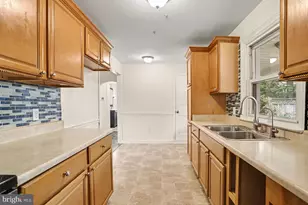 237 Noble St, Lititz, PA 17543 - Photo 11