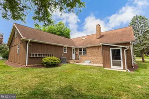 743 Barrholly Dr, Lancaster, PA 17603 - Photo 81
