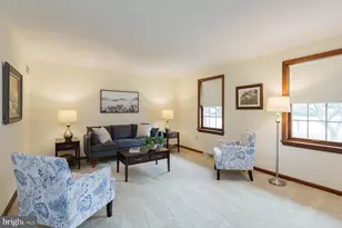 743 Barrholly Dr, Lancaster, PA 17603 - Photo 19