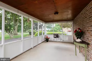 743 Barrholly Dr, Lancaster, PA 17603 - Photo 35