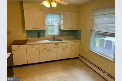 1811 Woodland Avenue, Lancaster, PA 17602 - Photo 7