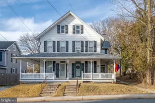 17 W Cottage Ave, Millersville, PA 17551 - Photo 1