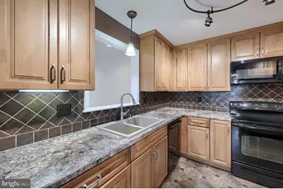 2810 Harrisburg Pike, Lancaster, PA 17601 - Photo 3
