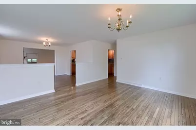 2810 Harrisburg Pike, Lancaster, PA 17601 - Photo 9