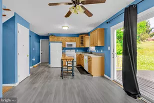 1279 Cedar Ave, East Earl, PA 17519 - Photo 5