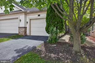 121 Creekgate Ct, Millersville, PA 17551 - Photo 3