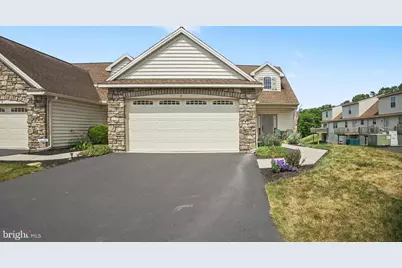 8 Arrow Head Drive, Elizabethtown, PA 17022 - Photo 1