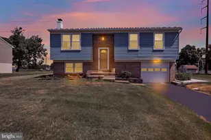 1061 Stellar Dr, Mount Joy, PA 17552 - Photo 3