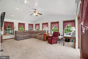 192 Fairway Dr, Denver, PA 17517 - Photo 7