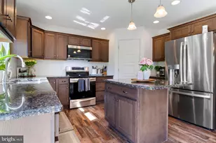 645 N Pier Dr, Lancaster, PA 17603 - Photo 9