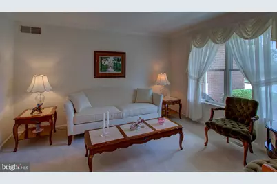 2041 Harrogate Road, Lancaster, PA 17601 - Photo 5