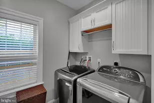 339 Spurrier Dr, Lititz, PA 17543 - Photo 21