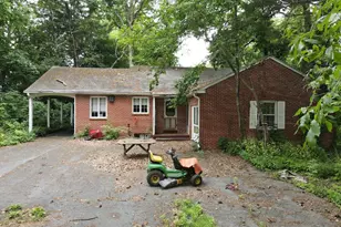 1733 Lancaster Rd, Manheim, PA 17545 - Photo 3