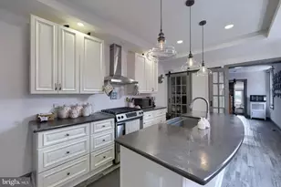 338 N 3rd St, Columbia, PA 17512 - Photo 1