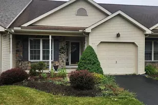 413 Thrush Dr, Manheim, PA 17545 - Photo 3