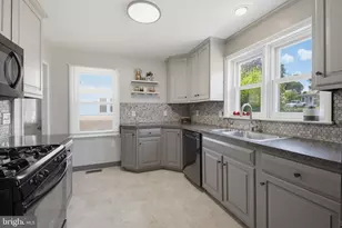 1316 Meadowcreek Ln, Lancaster, PA 17603 - Photo 13