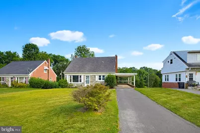 1316 Meadowcreek Lane, Lancaster, PA 17603 - Photo 5