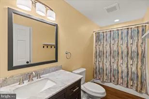 915 N Colebrook Rd, Manheim, PA 17545 - Photo 13