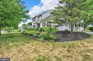 217 Spruce St, Denver, PA 17517 - Photo 1