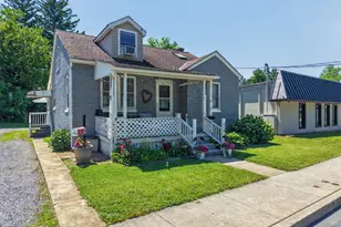 216 W Fulton St, Ephrata, PA 17522 - Photo 1