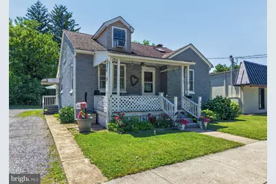 216 W Fulton Street, Ephrata, PA 17522 - Photo 3
