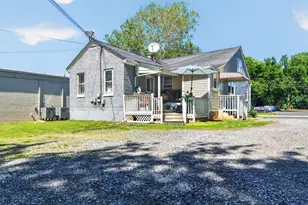 216 W Fulton St, Ephrata, PA 17522 - Photo 17