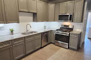 208 Perry St, Columbia, PA 17512 - Photo 5