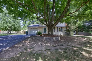 1226 W Lexington Rd, Manheim, PA 17545 - Photo 5