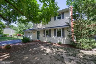 1226 W Lexington Rd, Manheim, PA 17545 - Photo 3