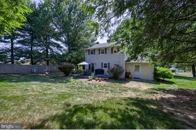 1226 W Lexington Road, Manheim, PA 17545 - Photo 9