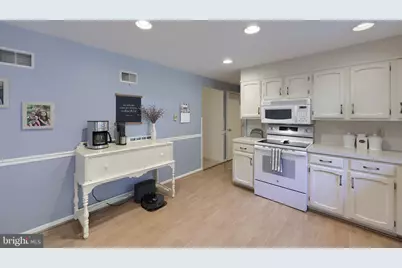 1226 W Lexington Road, Manheim, PA 17545 - Photo 27