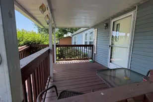 105 Dovefield Dr, Lancaster, PA 17603 - Photo 19