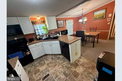 105 Dovefield Drive, Lancaster, PA 17603 - Photo 3
