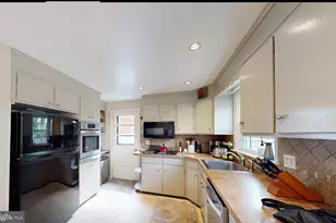 311 Lemon St, Elizabethtown, PA 17022 - Photo 9