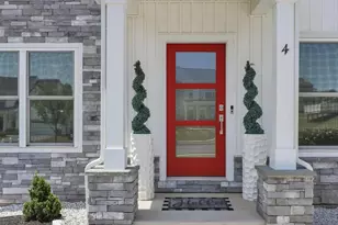 4 Rein Dr, Stevens, PA 17578 - Photo 1