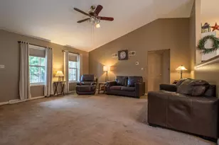 255 Elsie Ln, Denver, PA 17517 - Photo 11