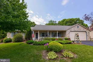225 Country Dr, Denver, PA 17517 - Photo 3