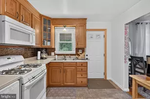 501 General Sutter Ave, Lititz, PA 17543 - Photo 17