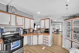 200 Finch Ct, Lancaster, PA 17603 - Photo 15