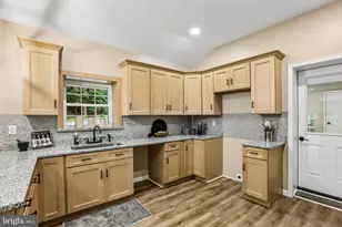 35 Pittsburg Hill Rd, Conestoga, PA 17516 - Photo 9