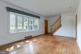 6370 Sundra Dr, East Petersburg, PA 17520 - Photo 5
