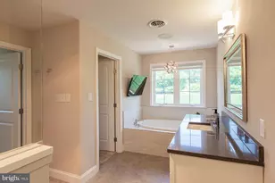425 E Delp Rd, Lancaster, PA 17601 - Photo 79