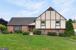 56 N Whisper Ln, New Holland, PA 17557 - Photo 1