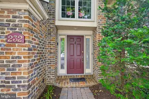 232 Willow Valley Dr, Lancaster, PA 17602 - Photo 9