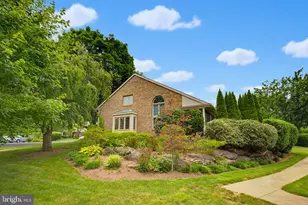 232 Willow Valley Dr, Lancaster, PA 17602 - Photo 5
