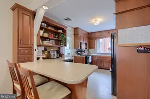 585 W Main St, New Holland, PA 17557 - Photo 31