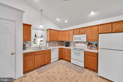 1585 Hickory Run Court, Elizabethtown, PA 17022 - Photo 13